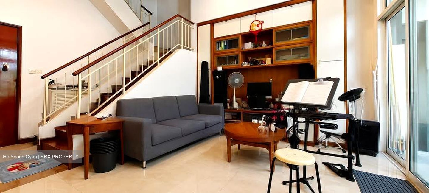 Changi South Avenue 1 (D16), Terrace #563508361